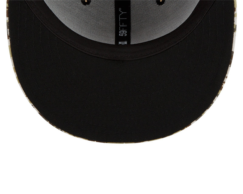 Men's Chicago Bears C Logo New Era Black/Camo 2021 NFL Sideline Salute To Service 59FIFTY Fitted Hat