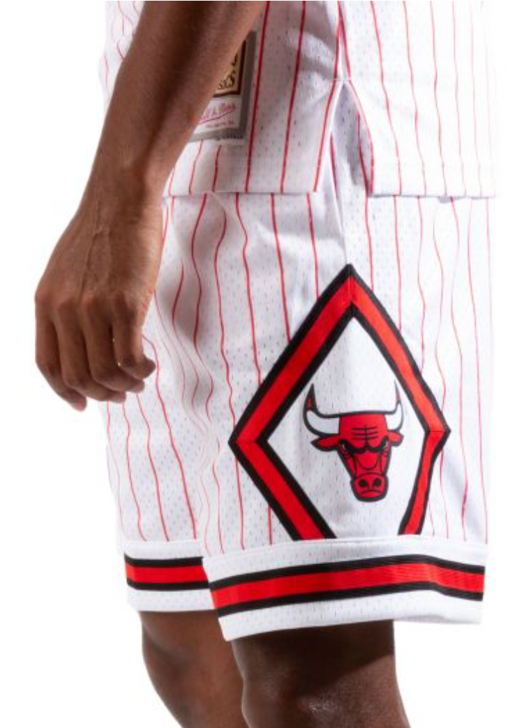 Men's Mitchell & Ness Chicago Bulls Hardwood Classic White Reload Swingman Shorts