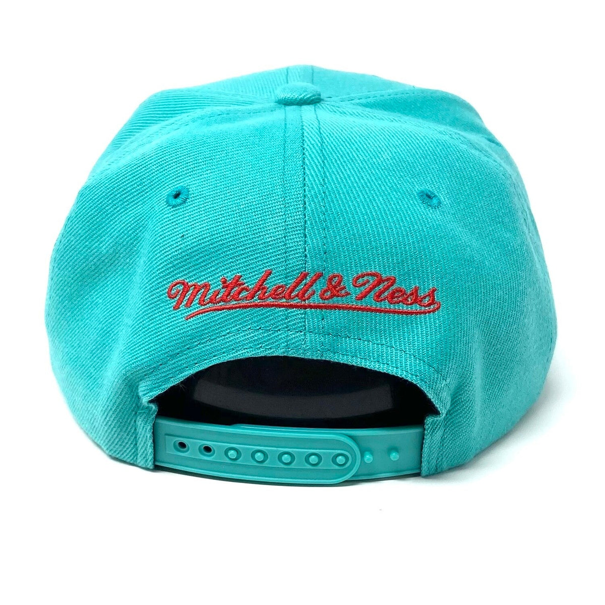 Men's Vancouver Grizzlies Mitchell & Ness Teal Alternate Core Basic Adjustable Snapback Hat