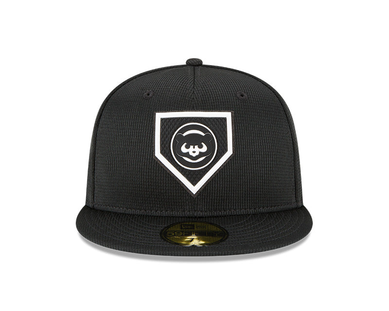 Men's Chicago Cubs Black New Era 2022 Clubhouse Collection 59FIFTY Fitted Hat