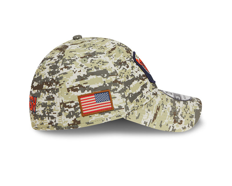 Men's Chicago Bears New Era Camo 2023 Salute to Service Primary Logo 39THIRTY Flex Hat