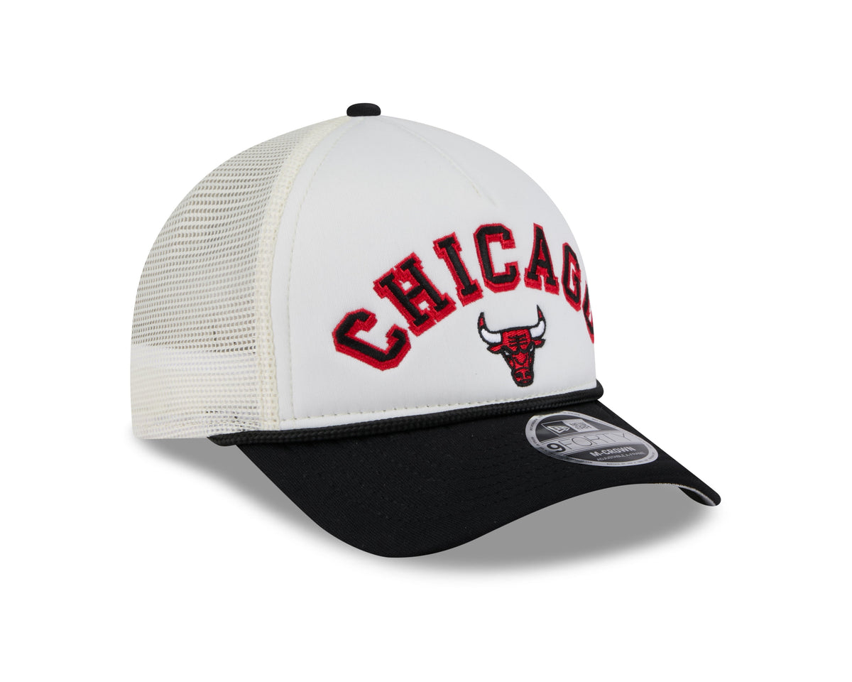 Chicago Bulls 2 Tone Chrome/Black New Era 9FORTY M-Crown Trucker Adjustable Hat