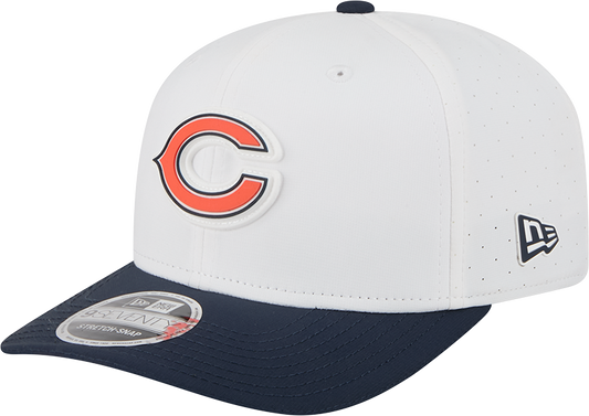 Men's Chicago Bears New Era White/Navy Secondary Logo 2025 NFL Training Camp 9SEVENTY Adjustable Hat