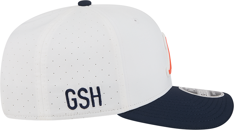 Men's Chicago Bears New Era White/Navy B 2025 NFL Training Camp 9SEVENTY Adjustable Hat