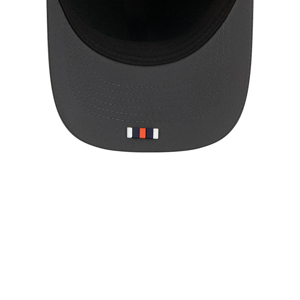 Men's Chicago Bears New Era Graphite 2025 NFL Sideline Cold 9FORTY M-Crown Adjustable Hat