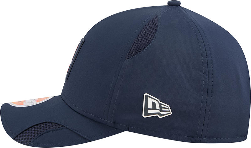 Men's Chicago Bears New Era Navy 2025 NFL Sideline Heat B 9FORTY M-Crown Adjustable Hat