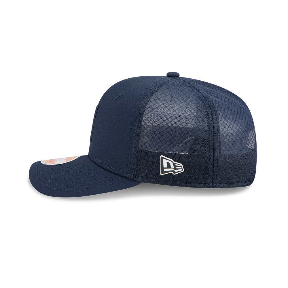 Men's Chicago Bears New Era Navy 2025 NFL B Sideline Heat 9SEVENTY Adjustable Hat