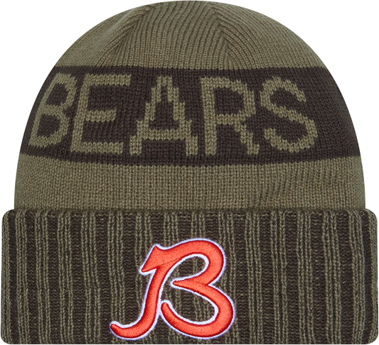 Chicago Bears New Era Green 2025 NFL Sideline Salute To Service B Cuffed Knit Hat