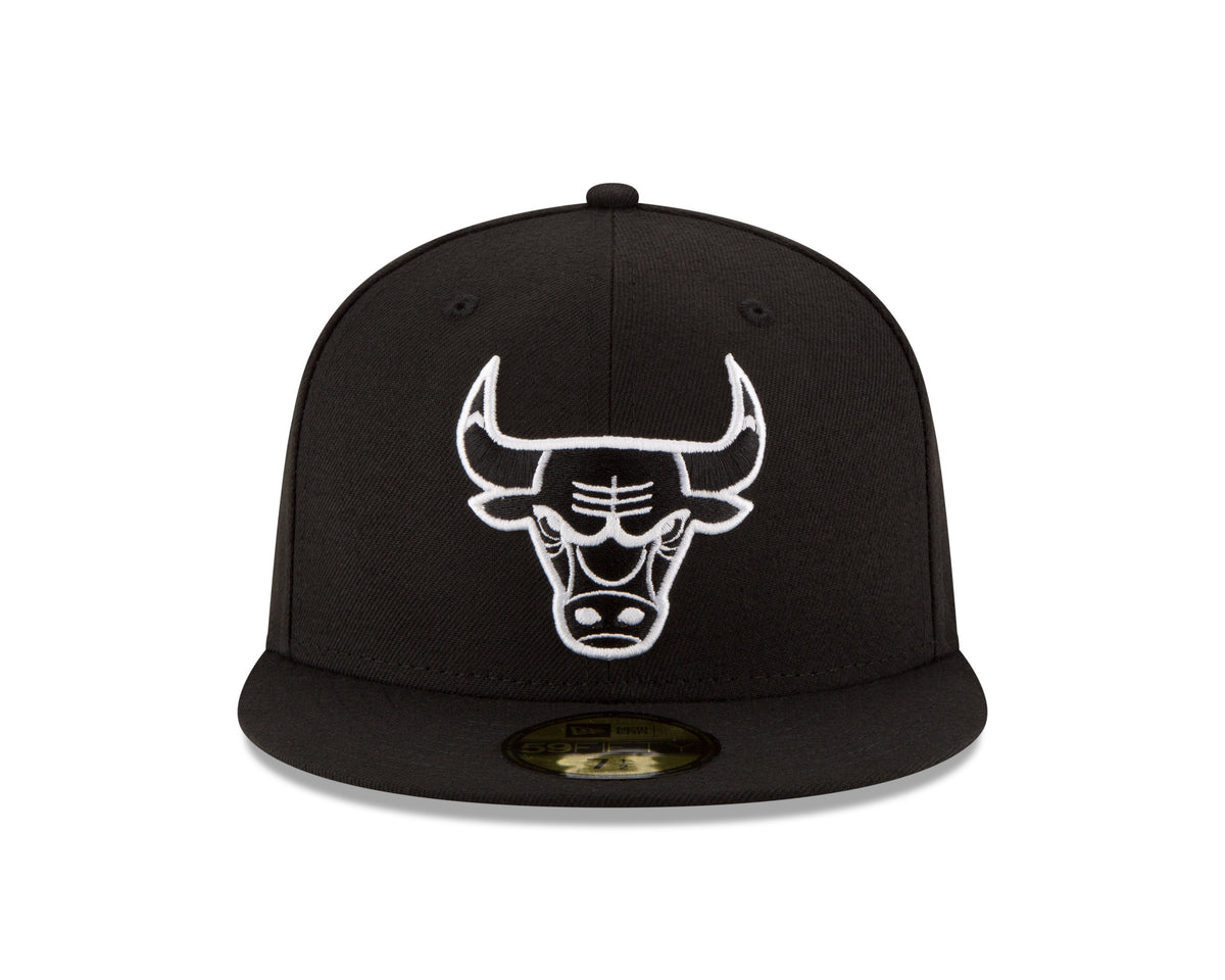 Men's NBA Chicago Bulls Black/White 59Fifty Fitted Hat