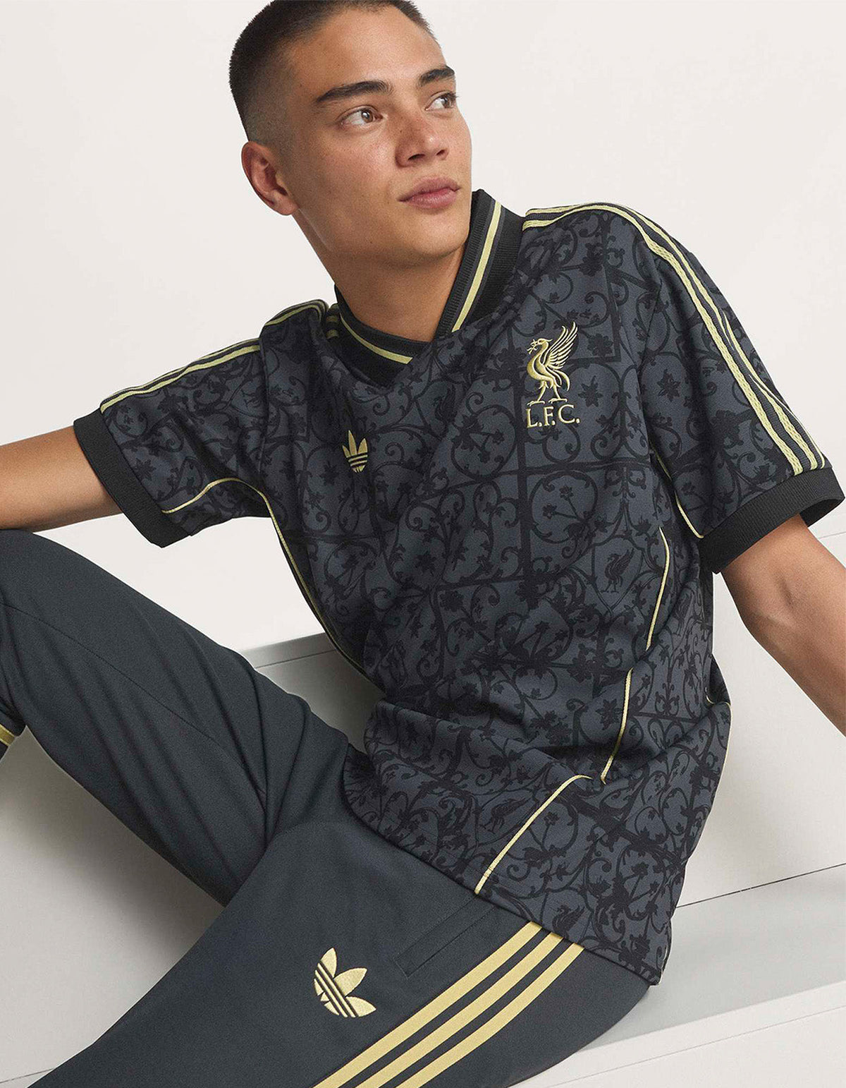 Liverpool Lifestyler Jersey - Carbon/Halo Gold