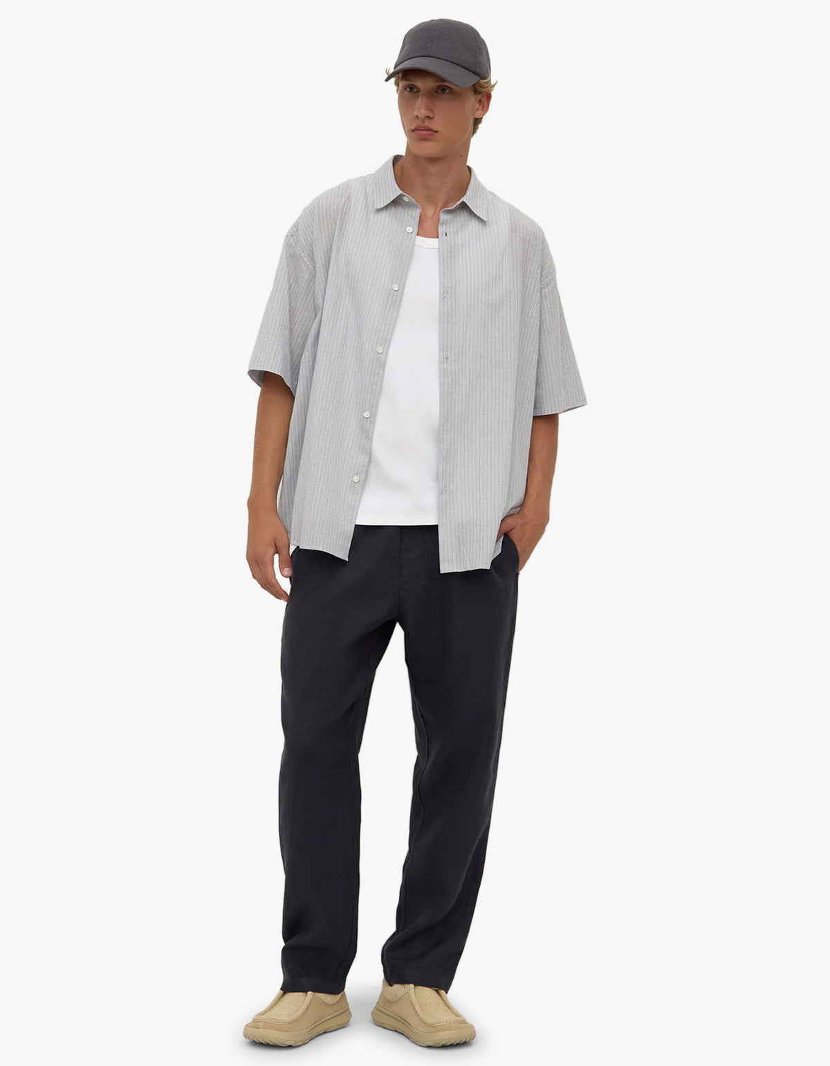 Olly Short Sleeve Shirt - Graphite/White