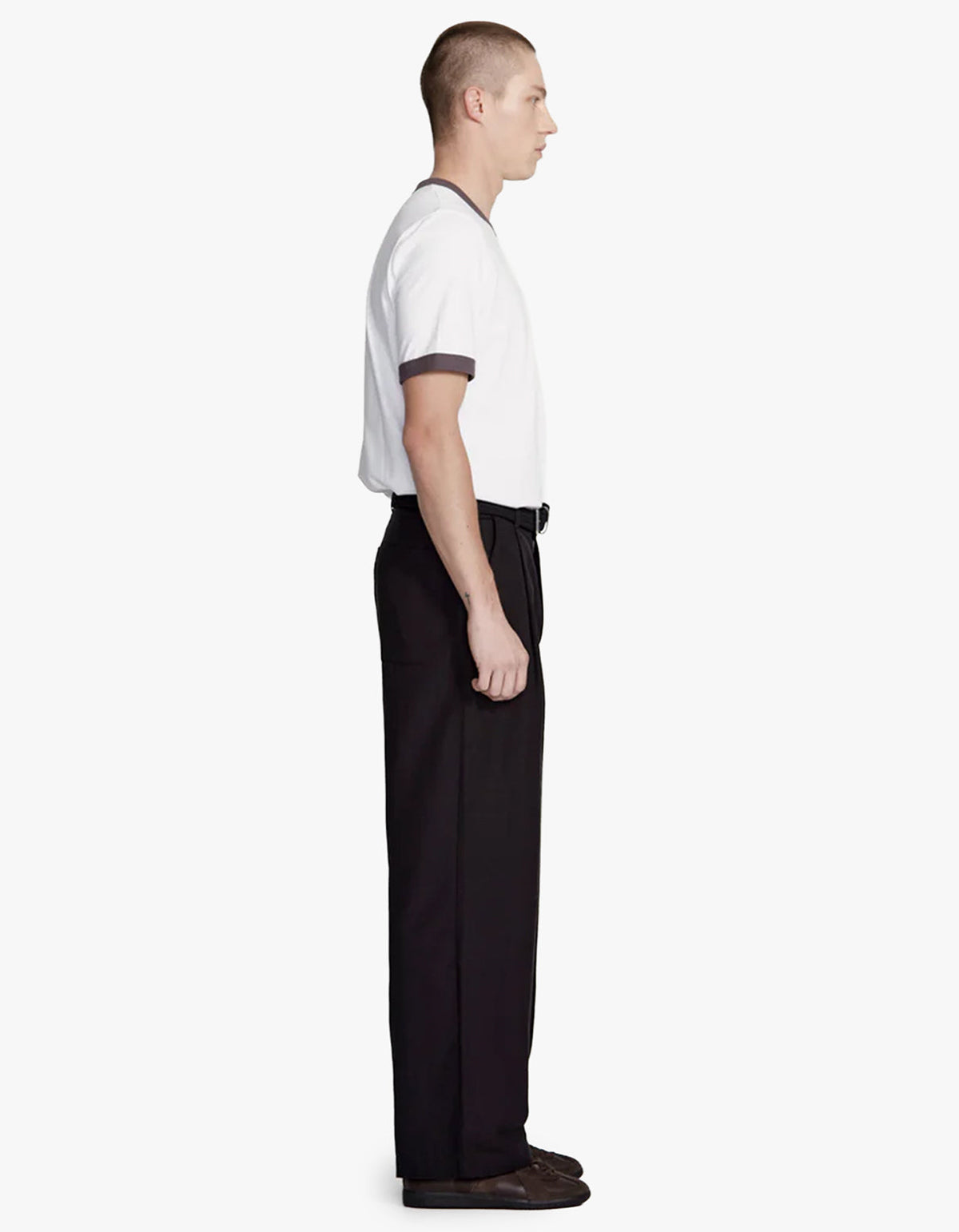 Mens Wide Leg Pleated Trouser - Black