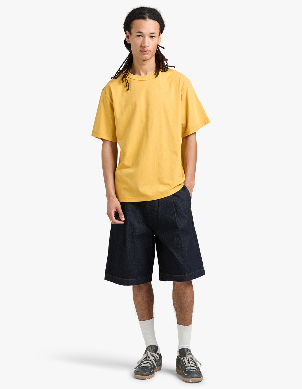 Blind Tee - Gold