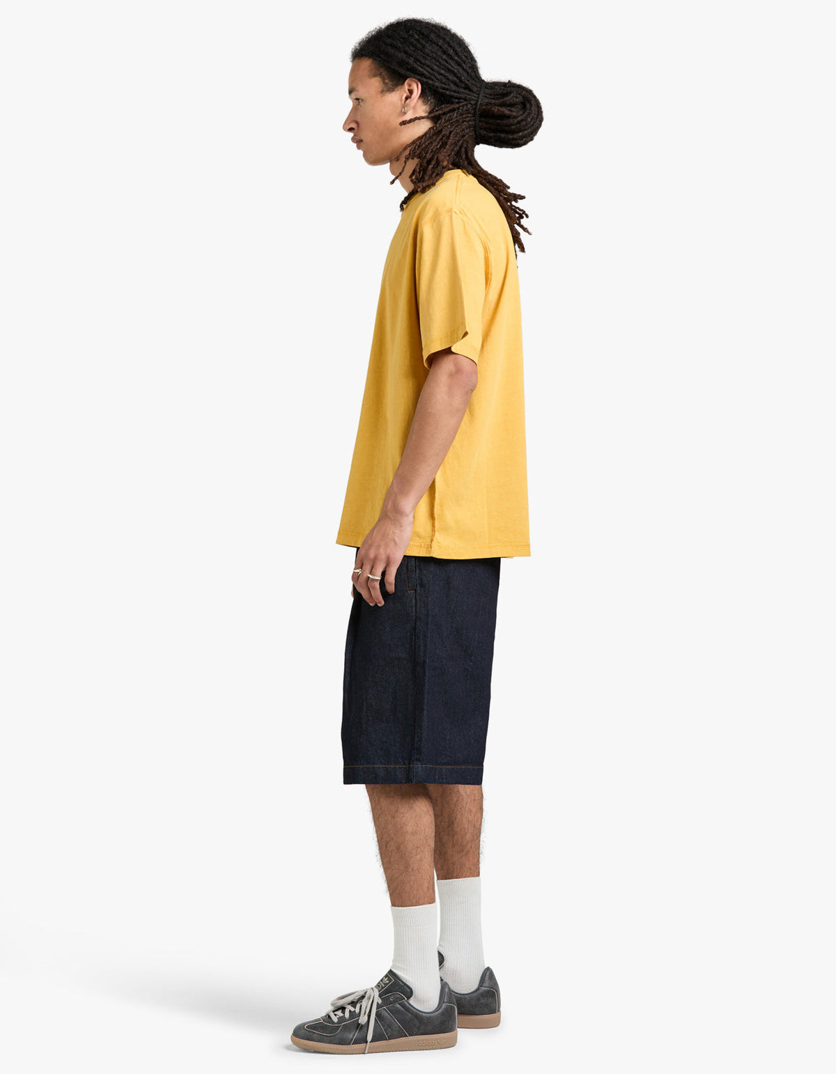 Blind Tee - Gold