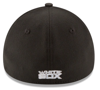 Junior Chicago White Sox New Era Black Team Classic 39THIRTY Flex Hat