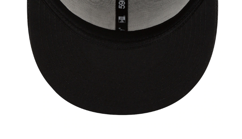 Men's Chicago Bears New Era Navy/Black 2021 NFL Sideline Road 59FIFTY Fitted Hat