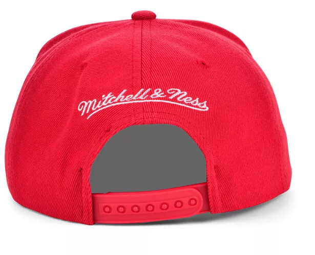 Men's New Jersey Nets Mitchell & Ness Red Basic Core Snapback Hat