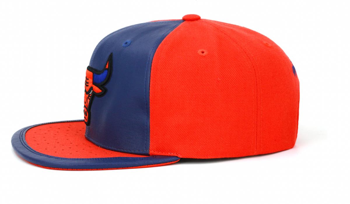 Chicago Bulls Day One Knicks Orange/Navy Mitchell & Ness Snapback Hat