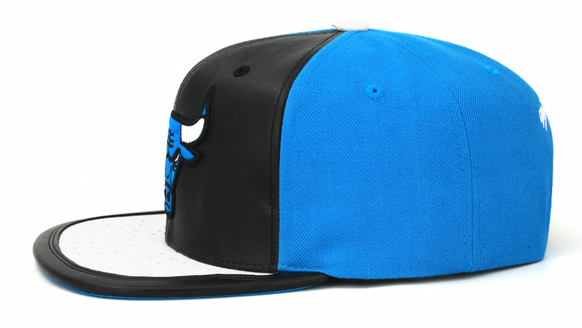 Chicago Bulls Day One Black/Blue/White Mitchell & Ness Snapback Hat
