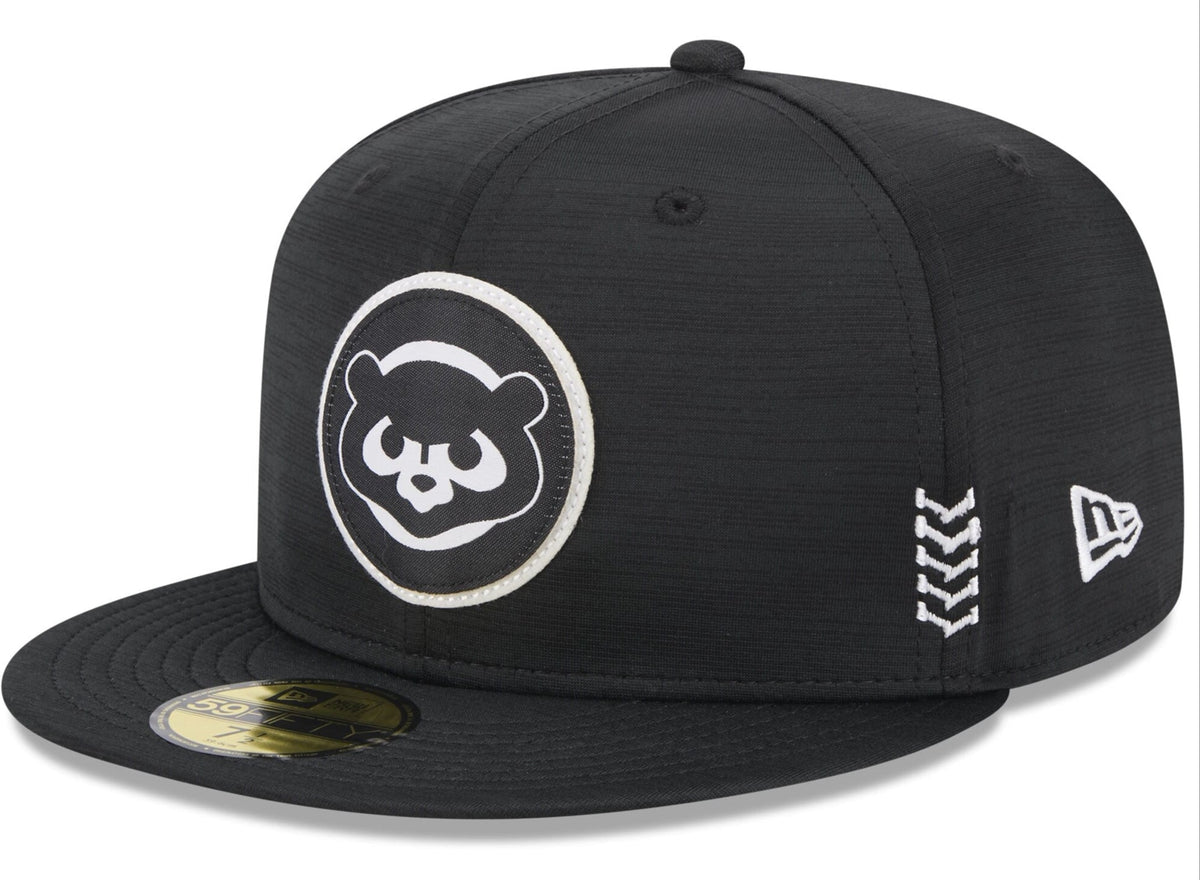 Men's Chicago Cubs New Era Black 2024 Clubhouse 59FIFTY Fitted Hat