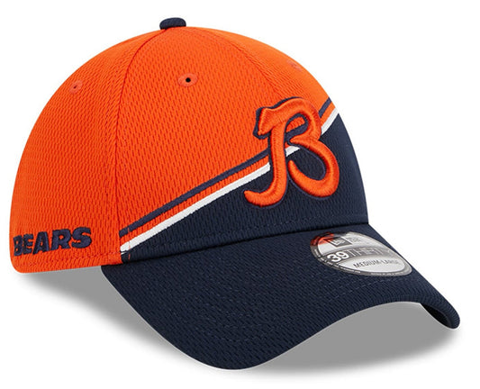 Men's Chicago Bears Historical Logo New Era Orange/Navy 2023 Sideline 39THIRTY Flex Hat