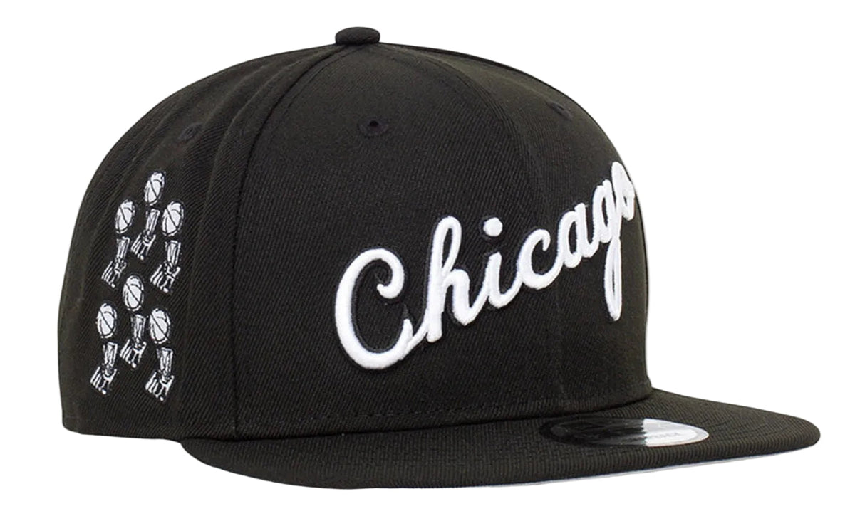 Men's Chicago Bulls 2021-2022 City Edition Trophy's Black New Era 9FIFTY Snapback Hat