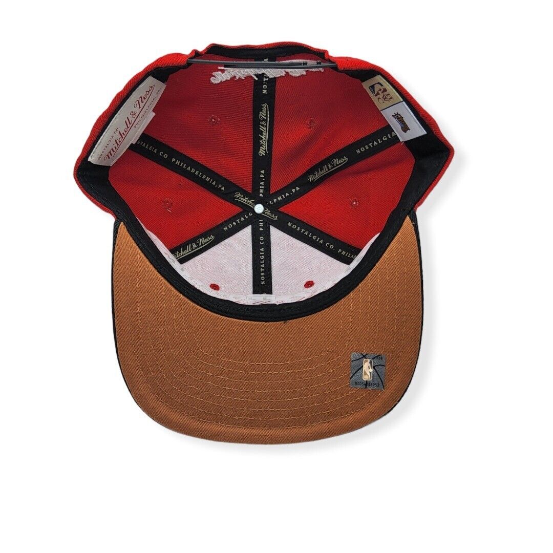 Men's Philadelphia 76ers NBA Core Basic 2 Tone Red/Black HWC Mitchell & Ness Snapback Hat