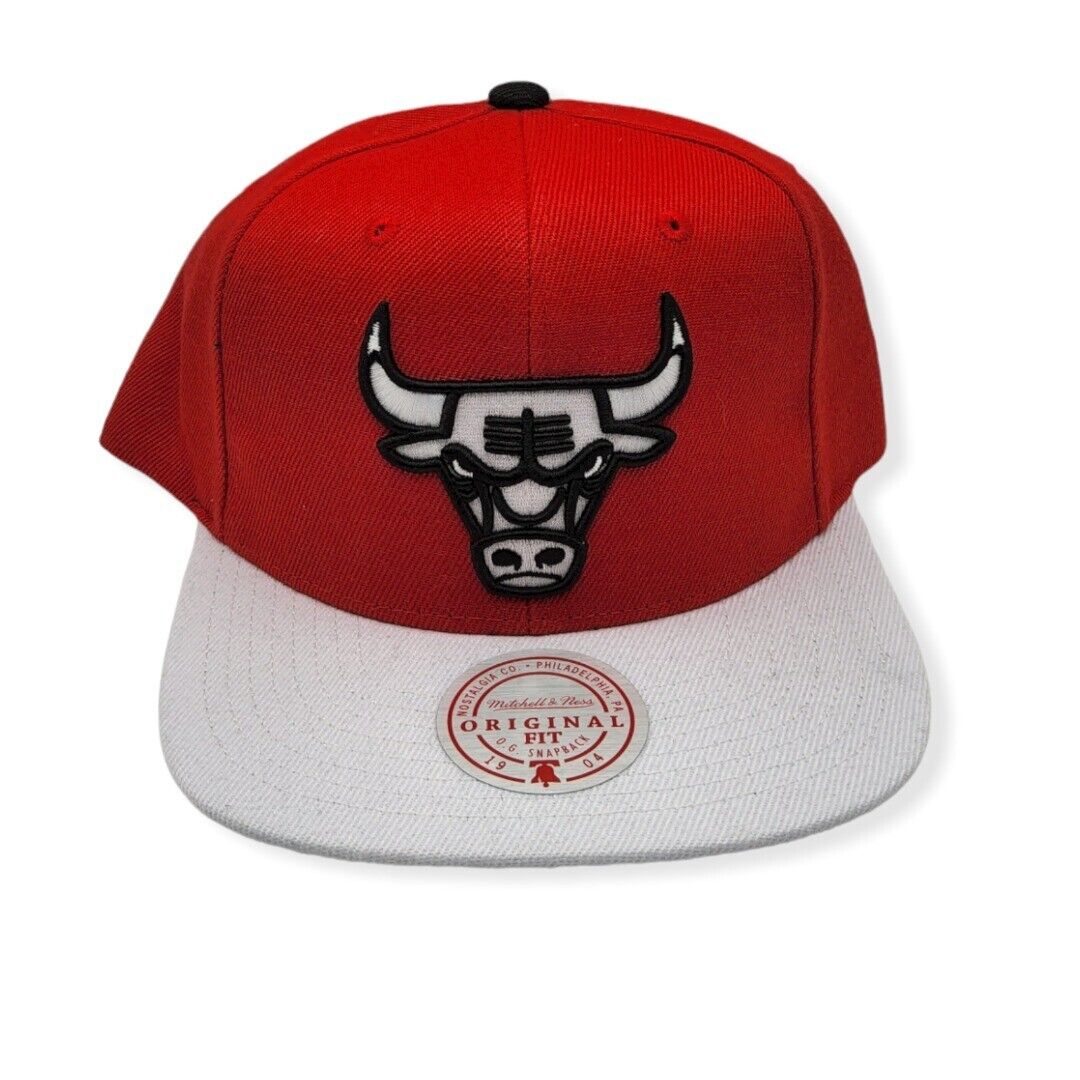 Men's Mitchell & Ness Chicago Bulls NBA Cardinal Red 2 Tone Adjustable Snapback Hat