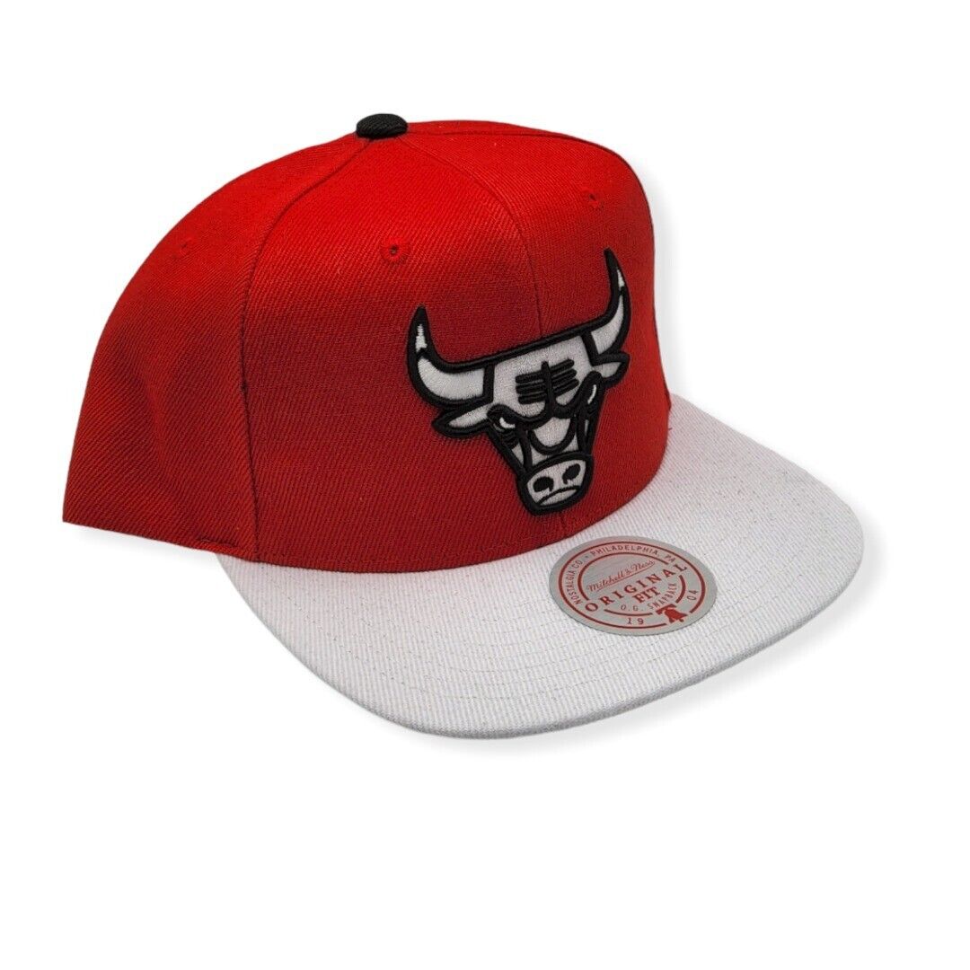 Men's Mitchell & Ness Chicago Bulls NBA Cardinal Red 2 Tone Adjustable Snapback Hat