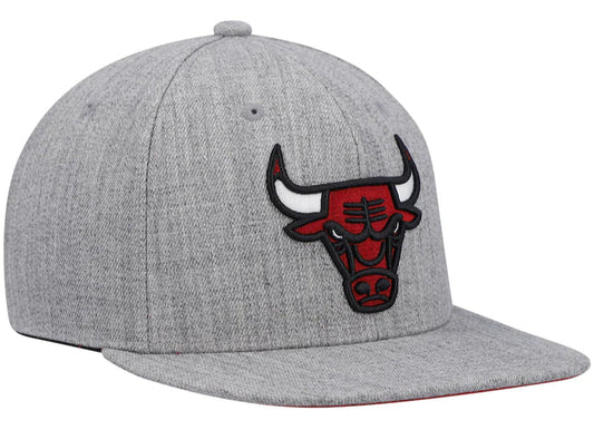 Chicago Bulls Team Heather Gray 2.0 Mitchell & Ness Snapback Hat