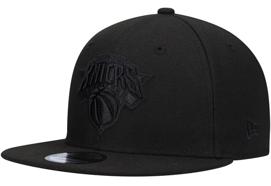 Men's New York Knicks New Era Black On Black Color Pack 9FIFTY Snapback Hat